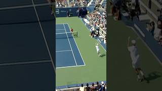 Roddick's HILARIOUS trick against Djokovic 😂