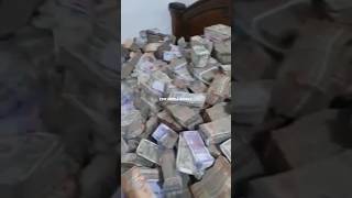 கட்டுக் கட்டாய் பணம்...அதிர்ந்துபோன அதிகாரிகள் 💲 Money... Money.. Money...! #viral #trending