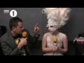 Lady Gaga: Can I touch your hair ?