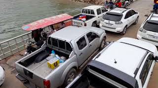 Take a ferry to cross to the other side ☆ ថ្ងៃនេះយើងជិះសាឡាងដើម្បីឆ្លងទៅត្រើយម្ខាងទៅលេងនៅចំការស្នេហ៍