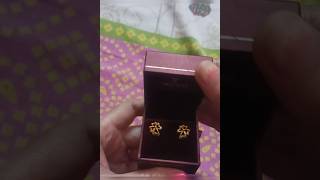 Very cute and elegant 22k gold stud  earing for girls from tanishq #tanishq #jwellery#shorts