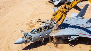 Why the F-14 Was So Good America Had to Destroy It