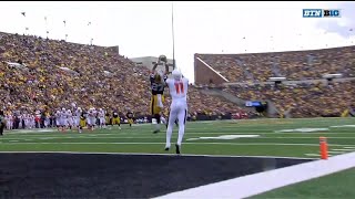 Iowa Ends Illinois Drive with Interception