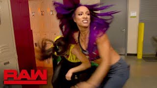 Bayley and Sasha Banks brawl backstage: Raw, March 26, 2018