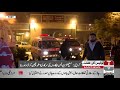 karachi police ki firing se mian biwi zakhmi aap news