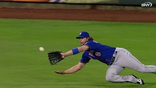 NYM@PHI: Nieuwenhuis makes diving catch, robs Herrera