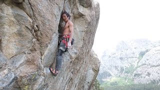 Climbing Movement: 18. Resting While Climbing | Climbing Tech Tips