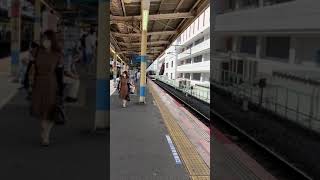 船橋駅に入線する総武本線E217系 #shorts