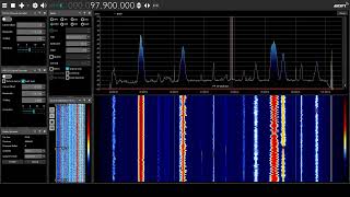 [FMDX]微微笑廣播網 凱旋廣播電台 97.9MHz 2023.12.20 06:59 CST