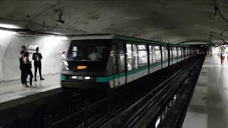 MP89 : Arrêt à la station Châtelet sur la ligne 4 du métro parisien