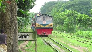 Local Train Nasirabad express  In Manikkhali Kishoreganj || ignore The Railline Conditions