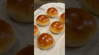 Brioche tangzhong buns #shorts #tangzhong #buns