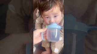 【生後6ヶ月】初めてのスパウトマグ#shorts #baby #赤ちゃん