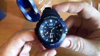 Lorus Mens Watch XL Sport Analog quartz rubber R2357JX9 Review