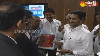 NATA Members Meets AP CM YS Jagan Mohan Reddy | సీఎం వైఎస్ జగన్‌ను కలిసిన ‘నాటా’ బృందం..