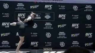 Открытая тренировка Конора UFC 229