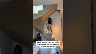 Wenn Mama sagt, du sollst die Sachen auf der Treppe mit hochnehmen 😂