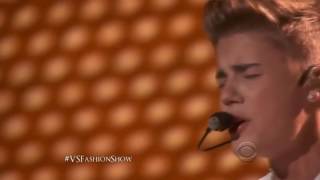 Vocal Battle Justin Bieber vs Zayn Malik-Best Lives And High Notes HD