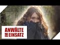 Papa schlägt mich! Polizistin will helfen und wird angezeigt! | 1/2 | Anwälte im Einsatz | SAT.1