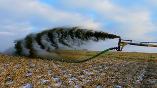 How Do Pig Farmers Spread Manure?