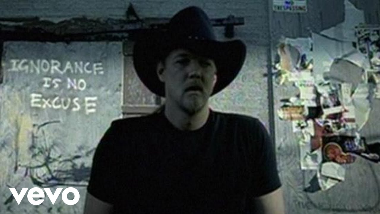 Trace Adkins I M Tryin Official Music Video