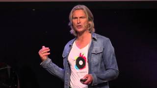 Dialogue, development and disarmament: Ilco van der Linde at TEDxUtrecht