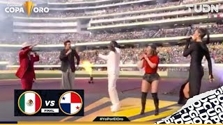 ¡ARRANCA CON TODO! La canción oficial de la COPA ORO retumba en el estadio | TUDN