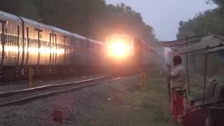 High Speed 12617 Mangala Express Crossing 50101 Ratnagiri-Madgaon Passanger Konkan Railways