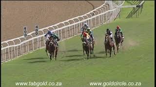 20181021 Greyville express clip Race 4 won by HARD TO PLAY