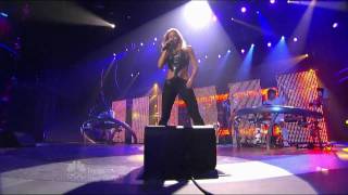 Shakira - She Wolf (America's Got Talent Finale 16-09-09).mkv