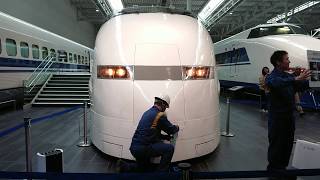 Maglev/Tetsudokan Series 300 Shinkansen special frontal opening