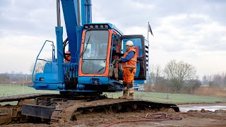 Plaatsen damwanden Nieuw Bergen