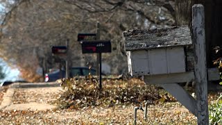 Tips on how to keep packages safe from porch pirates this holiday season