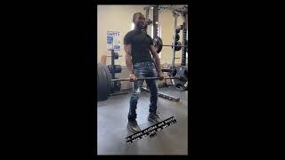 TERENCE CRAWFORD DEADLIFTING 405lbs IN STREET CLOTHES!