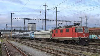 SBB RE 4/4 11195 with PKP Intercity ED250 001 at Pratteln, Switzerland - 22/11/22