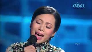 Đời Đá Vàng - Y Phương