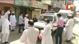 Moradabad Residents Welcome Medical Team By Showering Flowers