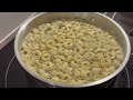 tortellini maison au bouillon tortellini in brodo recette italienne réconfortante de bologna