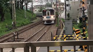 小田急線 急行新宿行 玉川学園前駅通過