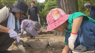 伊勢崎市みらい公園　花の名所へスイセンの球根を植え付け　群馬・伊勢崎市 (24/09/28)