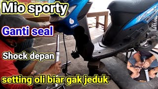 Cara mengganti seal shock depan Mio sporty