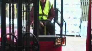 Dismounting A Moffett Mounted Forklift From A Truck