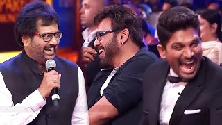 Venkatesh And Allu Arjun Enjoying Vivek's Comedy