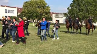 Berittene Polizei - Training mit der Polizeimusik