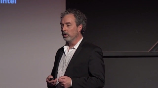 The miracle of nanotechnology has brought us into the information age | Ian O'Connor | TEDxEMLYON