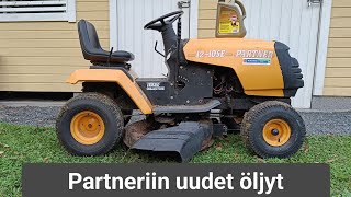 Partner ajoleikkurin öljynvaihto