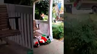 #christmas #christmasvibe #delivery #funny #funnyvideos