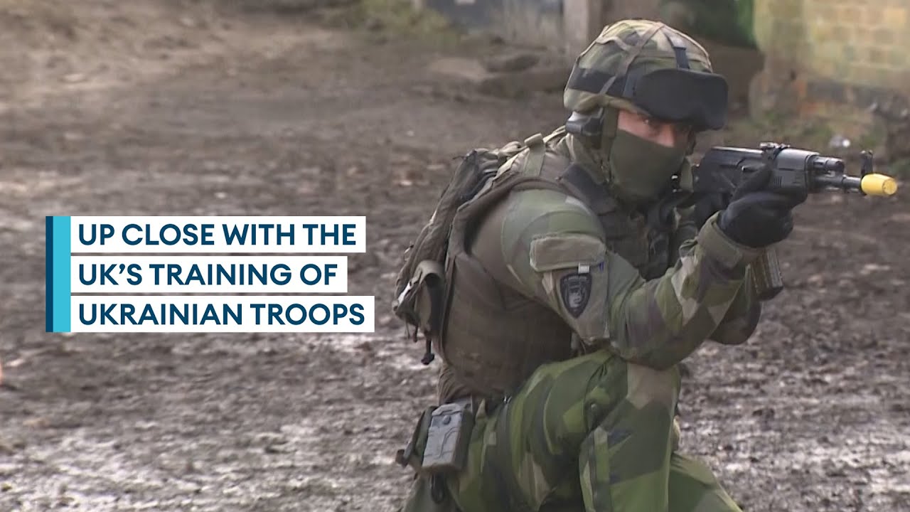 How Britain Is Training Up Ukrainian Troops In The UK - YouTube