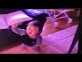 よちよち歩き　頭が重くて　すってんころりん...baby tottering steps and falling down from his head...