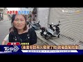 穿梭車陣嚇壞駕駛 2歲男童雨天在馬路上閒晃｜tvbs新聞 @tvbsnews02